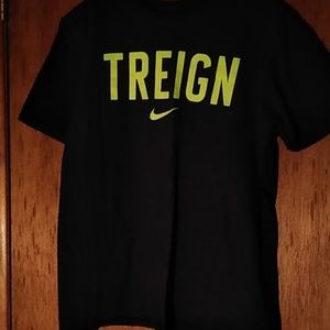 Nike tee